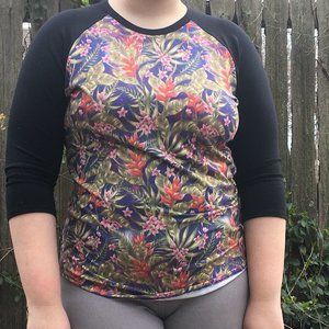 LuLaRoe Tropical Print Randy Style Shirt